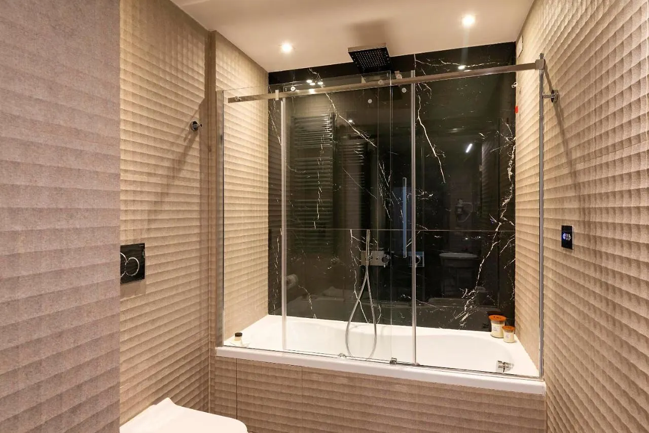Loly Boutique Hotel Roma 4*, ローマ