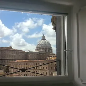 La Rosa Del Vaticano Luxury Apartment