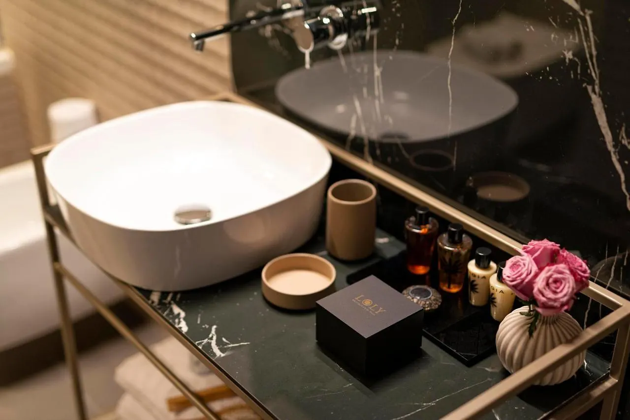 Loly Boutique Hotel Roma  Рим