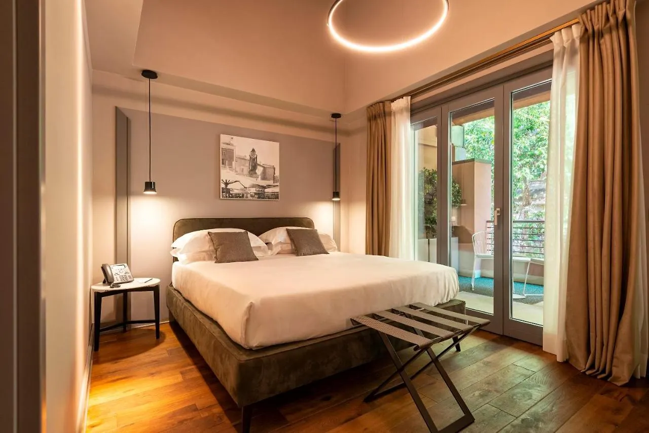 Loly Boutique Hotel Roma 4*, Рим Италия