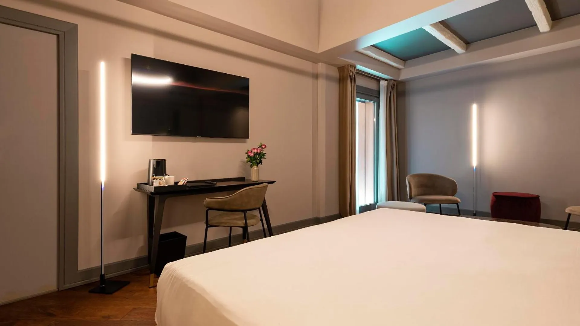 Loly Boutique Hotel Roma  רומא